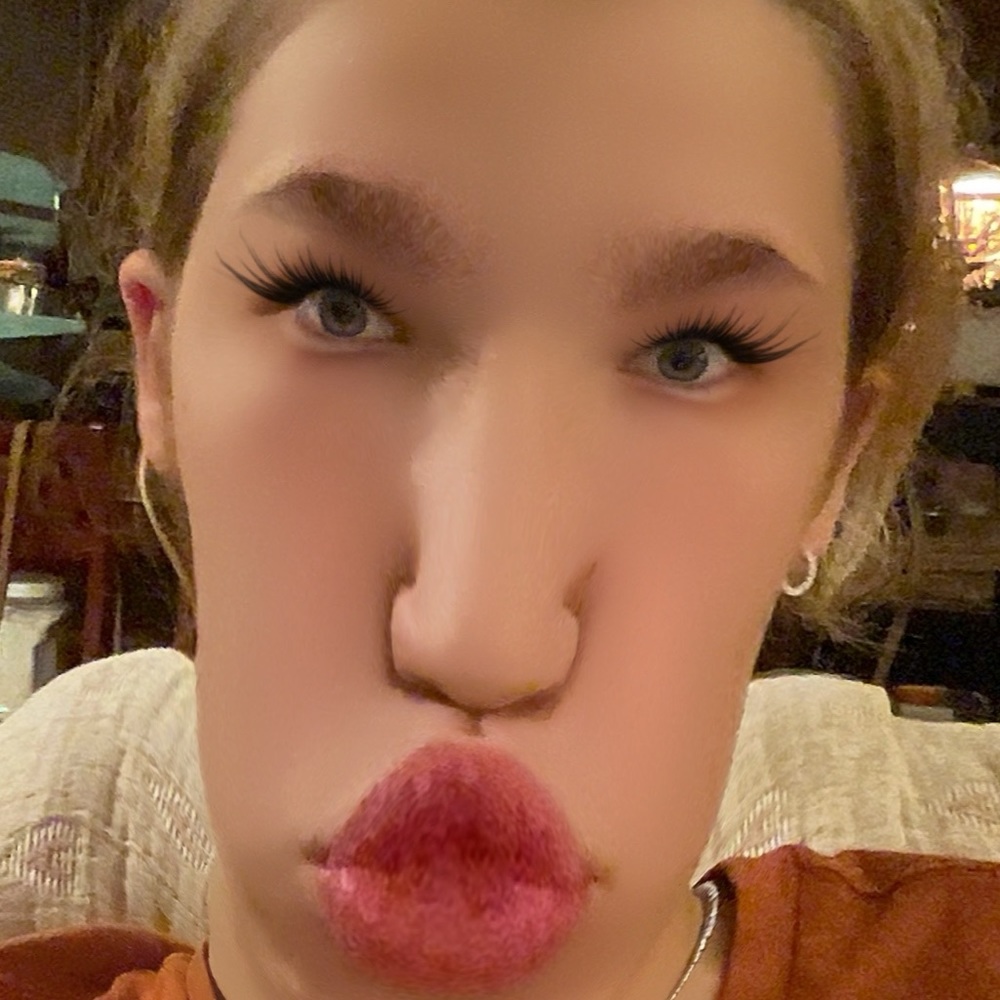 Meet your Posher, Mya-belle